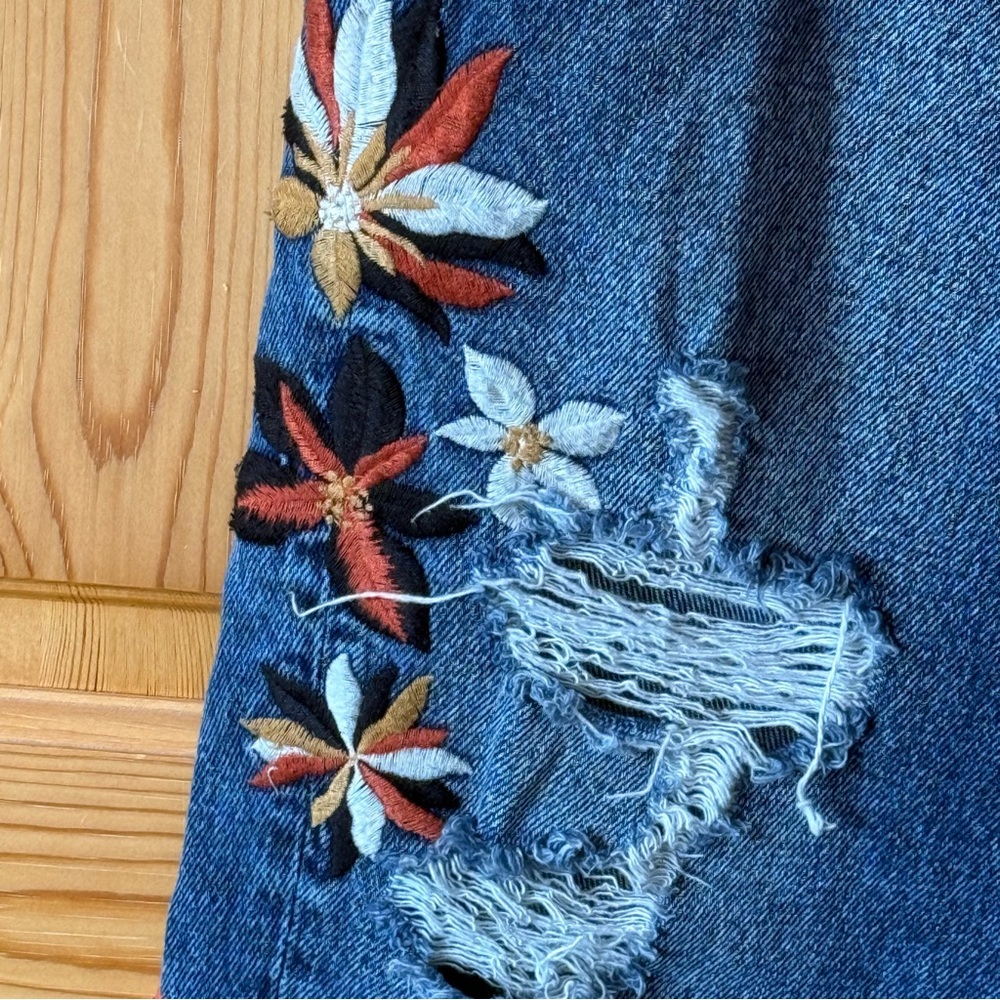 Driftwood Jordie Floral Embroidered Jeans 28 x 27 High Rise Straight Leg Boho - Picture 5 of 16